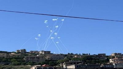 شلیک بیش از ۱۰۰ موشک از لبنان به شمال فلسطین اشغالی+ فیلم