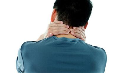 چند ترفند ساده خانگی برای درمان گردن درد