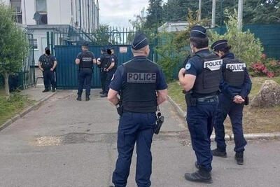 ببینید | جزئیات عملیات پلیس فرانسه در تفتیش و بازرسی مقر گروهک تروریستی منافقین