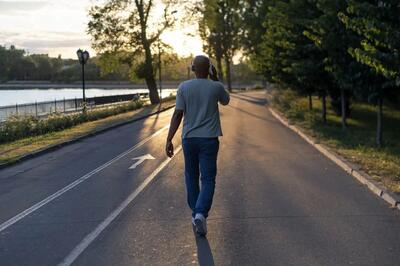 این ۱۰ اشتباه هنگام پیاده‌روی نمی گذارد کاهش وزن داشته باشید