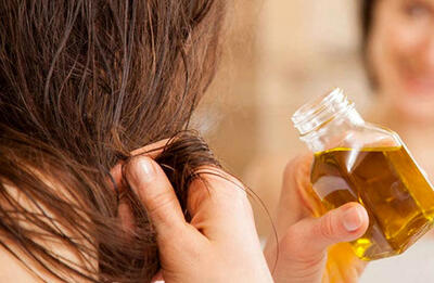 ۵ فایده یک روغن در دسترس برای سلامت مو