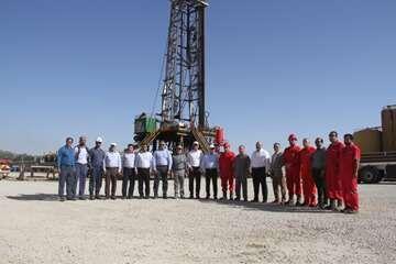 عزم نفت مناطق مرکزی ایران برای توسعه میادین غرب کشور - عصر اقتصاد