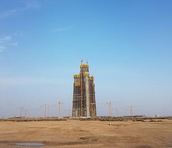 پیشرفت ساخت و ساز آسمان‌خراش جده که روی دست برج خلیفه می‌زند!(+عکس)