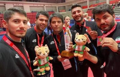 تنیسور قزوینی در مسابقات بریکس با مردان پینگ پنگ ایران صاحب مدال برنز شد