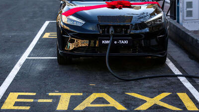 امانی: افزایش نرخ کرایه تاکسی های برقی مصوبه شورای شهر ندارد / من دو نرخه بودن کرایه تاکسی ها را قبول ندارم