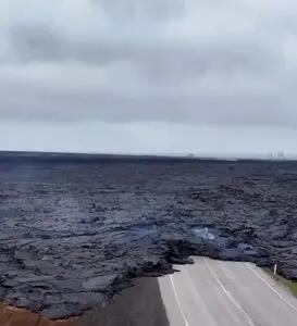 جاده‌ای در ایسلند پس از فوران آتشفشان + فیلم