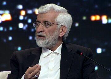 جلیلی به جای پاسخ به سوالات، به دولت روحانی حمله کرد/ دولت گفت من برنامه نمی نویسم! | روزنو