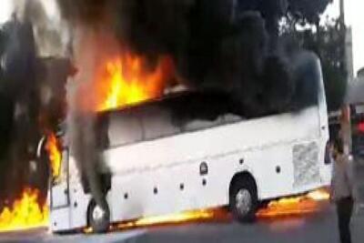 اتوبوس مسافری حوالی بروجرد در آتش سوخت