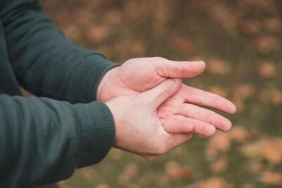 سندروم‌های شایع در دست و مچ دست: علل، علائم و روش‌های درمان