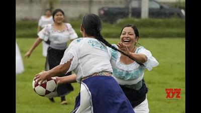 (ویدئو) ورزش جدیدی که زنان اکوادوری اختراع کردند