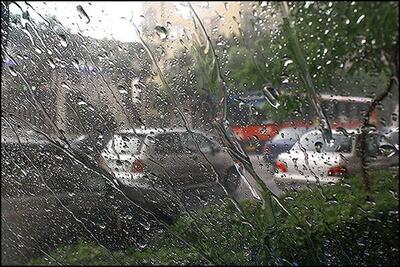بارش باران در برخی از محورهای استان اردبیل