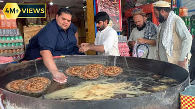 (ویدئو) غذای خیابانی در افغانستان؛ پخت چپلی کباب محبوب در جلال آباد