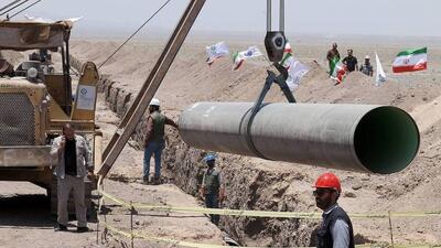 خط انتقال آب خلیج فارس به رفسنجان بهره‌برداری می‌شود