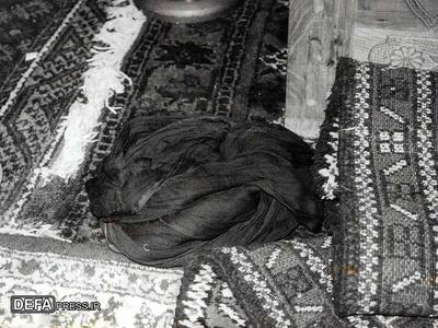 عمامه خونین آیت‌الله خامنه‌ای پس از حادثه ترور +عکس