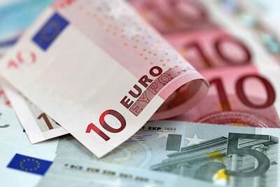 یورو ریزش کرد! / قیمت یورو امروز چهارشنبه ۶ تیر ماه ۱۴۰۳