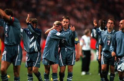 صعود آلمان به فینال جام ملت های اروپا با غلبه بر انگلیس در ضربات پنالتی (27 ژوئن، 1996) - پارس فوتبال | خبرگزاری فوتبال ایران | ParsFootball