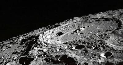 چینی ها موفق به انتقال خاک ماه به زمین شدند