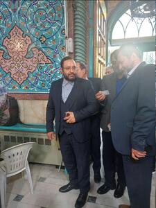 دبیر کل جمعیت گفتمان انقلاب اسلامی در انتخابات شرکت کرد