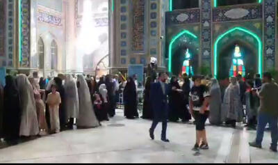 ببینید | بارش باران رحمت الهی و صفوف اخذ رای در محل امام‌زاده صالح (ع) تهران