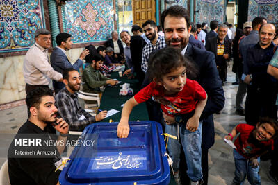 همه آمدند/صندوق‌های رأی مملو از جمعیت اردبیلی