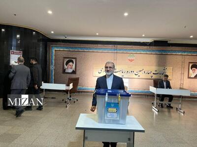غلامحسین اسماعیلی رای خود را به صندوق انداخت