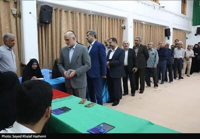 حضور حماسی مردم بوشهر در انتخابات ریاست جمهوری- عکس صفحه استان تسنیم | Tasnim
