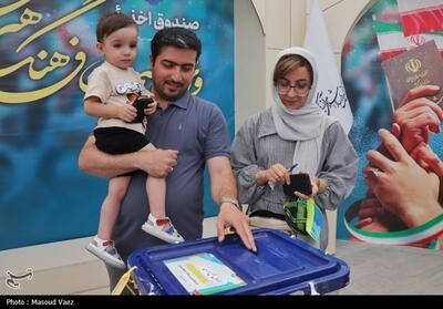 مردم شهریار پای صندوق‌های رأی رفتند- فیلم فیلم استان تسنیم | Tasnim