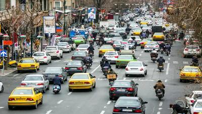 رانندگان و مسافران تاکسی‌های اینترنتی دسته به یقه شدند!