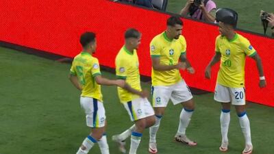 گل چهارم برزیل به پاراگوئه (پاکتا)
