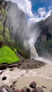 آبشارهای زیبای جیلی سو، کاباردینو، بالکاریا در روسیه