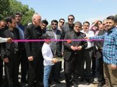 افتتاح زمین چمن مصنوعی مینی فوتبال روستای ساربانقلی شهرستان شبستر