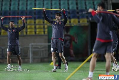 این بازیکن پرسپولیس ۱۴ روز دیرتر تمرین می‌کند - پارس فوتبال | خبرگزاری فوتبال ایران | ParsFootball