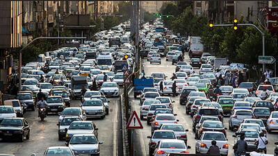 آخرین وضعیت ترافیکی صبحگاه پایتخت / ترافیک نیمه سنگین در بزرگراههای شهر