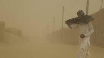 سرعت بیش از ۱۰۰ کیلومتری وزش طوفان گردوخاک در سیستان