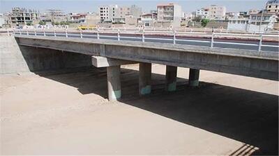 بلااستفاده ماندن پلی در آبیک که چند ماه از افتتاح آن می‌گذرد