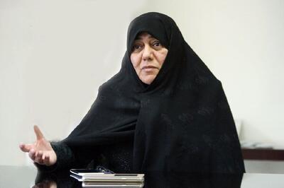 نماینده زنان ستاد انتخاباتی سعید جلیلی: ۲۰ میلیون نفر در غرب پدرشان را نمی‌شناسند/ پزشکیان بیاید تا سال ۱۴۰۷ در ایران دیگر حجاب نداریم