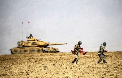 تبادل آتش میان ارتش ترکیه و نیروهای مسلح/ درگیری در منطقه عفرین