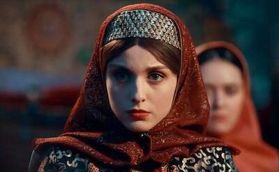 تغییر چهره خیلی زیبا خانم بازیگر چشم رنگی سریال جیران / سارای گرجی در 29 سالگی ملوس ترین شناخته شد !