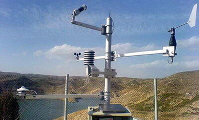 ‌برپایی ایستگاه‌ هواشناسی در تمام شهرستان‌های فارس تا پایان امسال