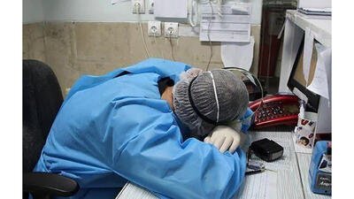 رئیس شورای عالی نظام‌ پرستاری: درآمد ناخن کاران بیشتر از پرستاران است