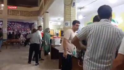 صف شبانه انتخاباتی در اسلامشهر + ویدئو