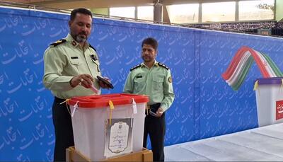 تامین امنیت انتخابات در استان مرکزی با حضور ۱۱ هزار و ۵۰۰ پرسنل نیروی انتظامی
