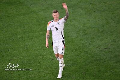 ویدیو| قلب فوتبال آلمان ایستاد؛ خداحافظی تلخ تونی کروس