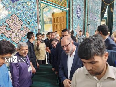 رئیس بنیاد مستضعفان انقلاب اسلامی رای خود را به صندوق انداخت