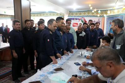 حضور گسترده کارکنان ذوب‌آهن اصفهان در دور دوم انتخابات ریاست جمهوری