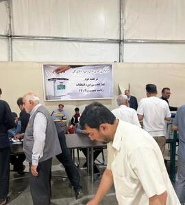 مدیرعامل شرکت ملی صنایع مس ایران در عراق رای خود را به صندوق انداخت