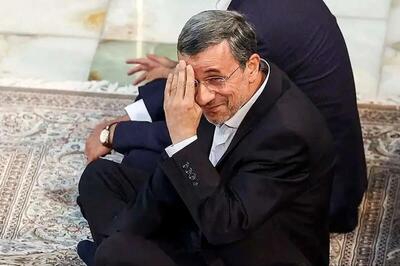 محمود احمدی‌نژاد ساعاتی قبل از انتخابات از ایران خارج شد!