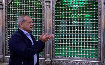 رئیس‌جمهور منتخب به حرم امام خمینی (ره) رفت