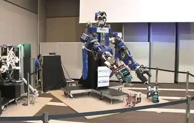 استفاده از ربات‌ انسان‌ نما در ژاپن برای نگهداری خطوط راه‌آهن
