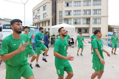 تمرین سبک کششی تیم ملی جوانان در روز بازی با ترکمنستان